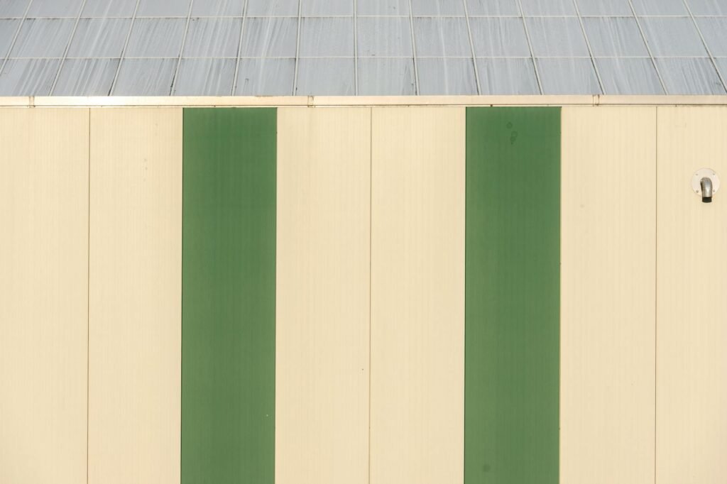 V Metal Roofing Options for Contemporary Designs