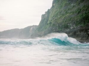 Cliffside villas in Bali for dramatic ocean panoramas